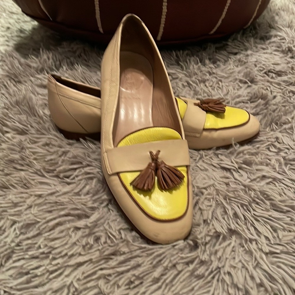 J  Crew flats